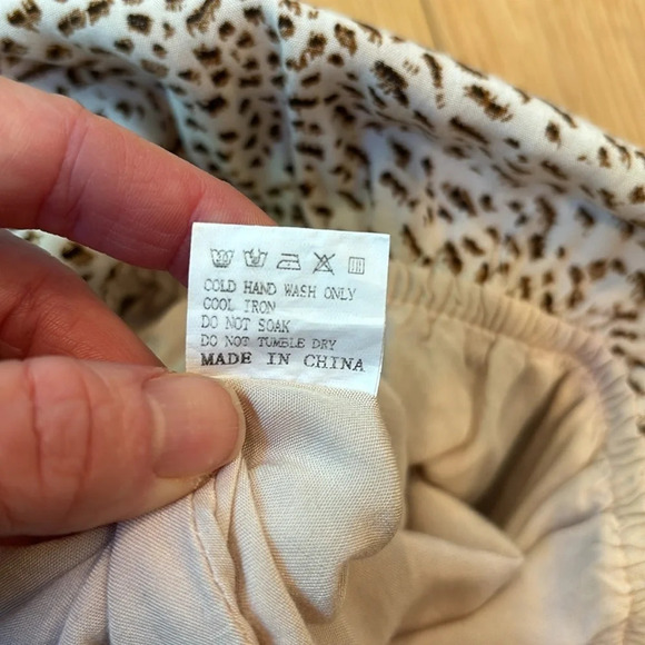 Princess Polly Romper Maicie Animal Print Tie Sleeve Size 4 - Picture 9 of 9